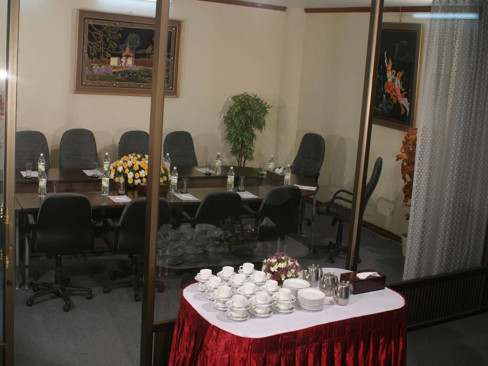 Yuzana Garden Hotel Yangon Eksteriør bilde